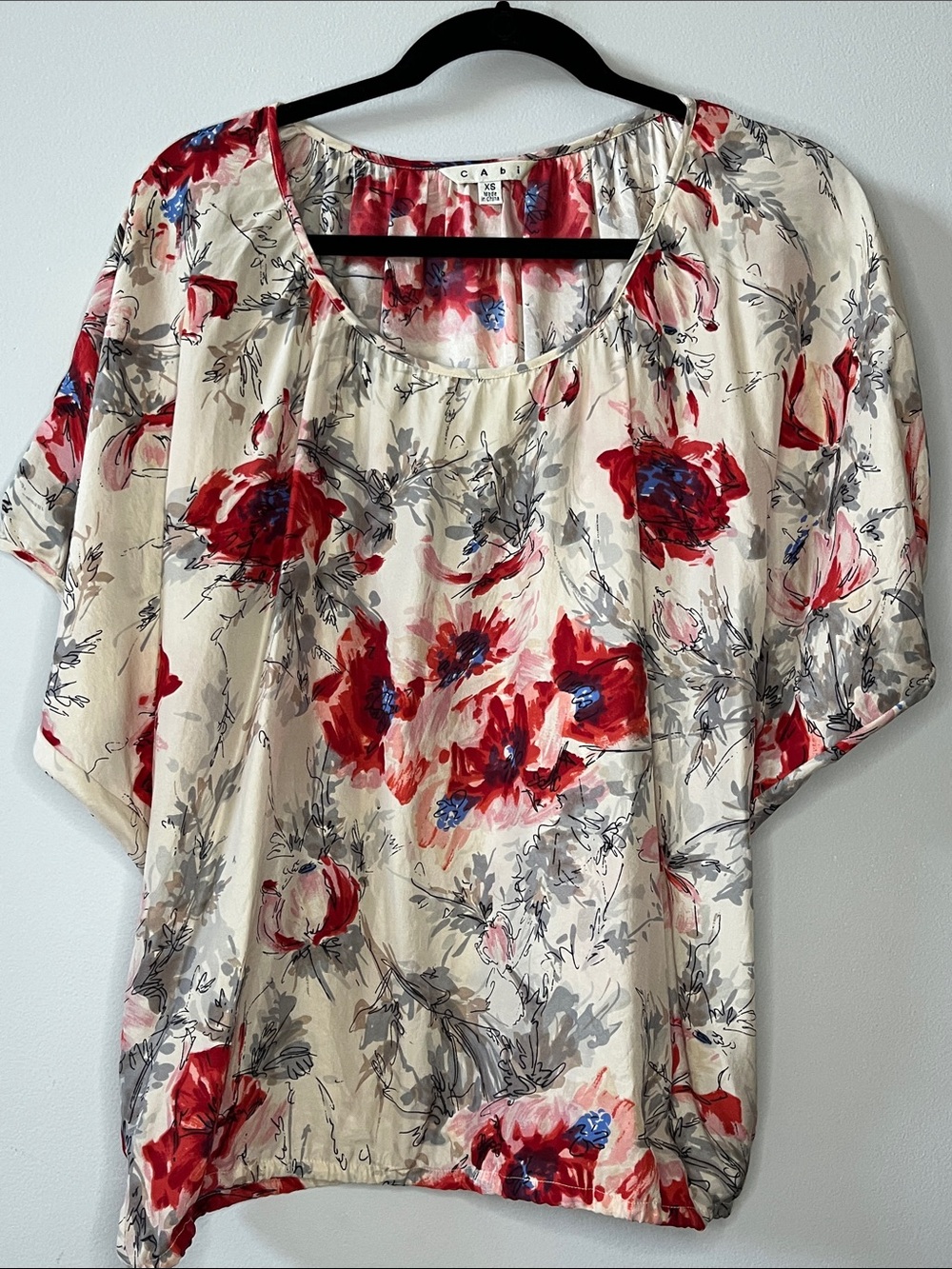 Cabi 100% silk white red blue pink floral blouse oversized 1920’s style top